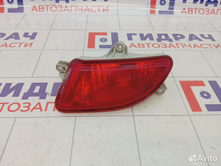 Фонарь задний в бампер левый Kia Rio 2 (JB) 92405