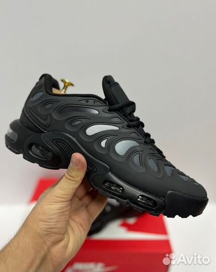 Кроссовки Nike Air Max Tn Plus