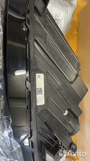 Оригинальная фара geely monjaro