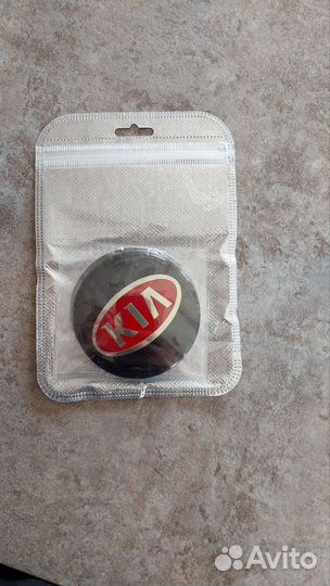 Наклейки на диски kia