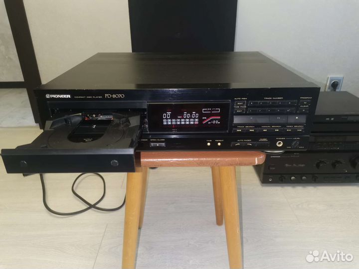 Pioneer pd 8070