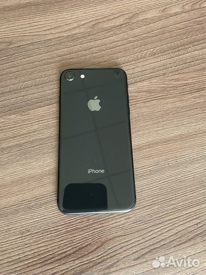 Продам iPhone 8 64gb