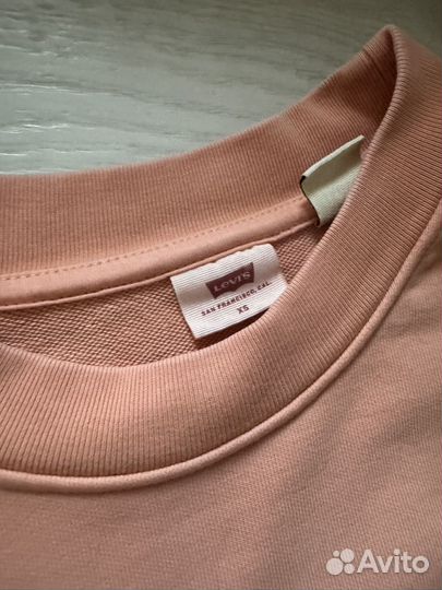 Костюм женский levi's xs