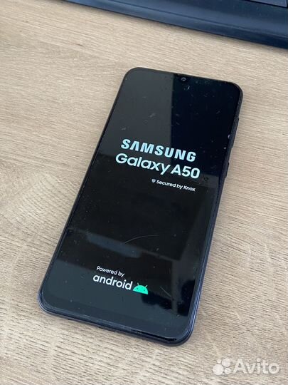 Samsung Galaxy A50, 4/64 ГБ