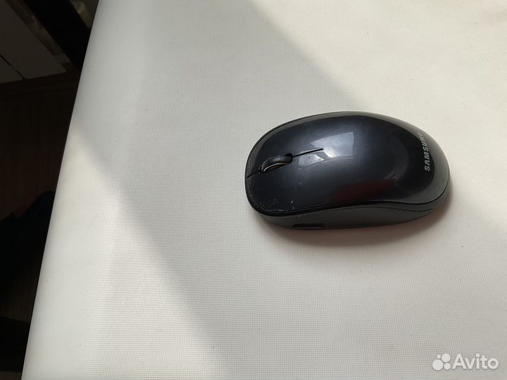 Беспроводная компактная мышь Samsung