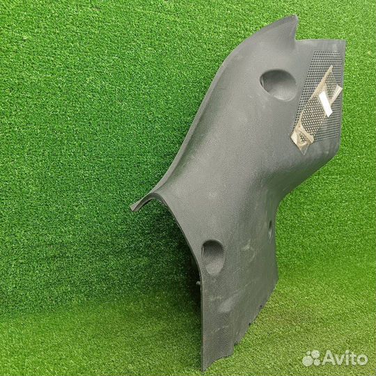 Обшивка отсека багажника левая Ford Mondeo 3 рест