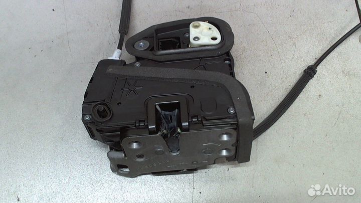 Замок двери Chevrolet Equinox 2017, 2018