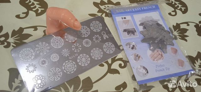 Для наращивания ногтей и гель лаки