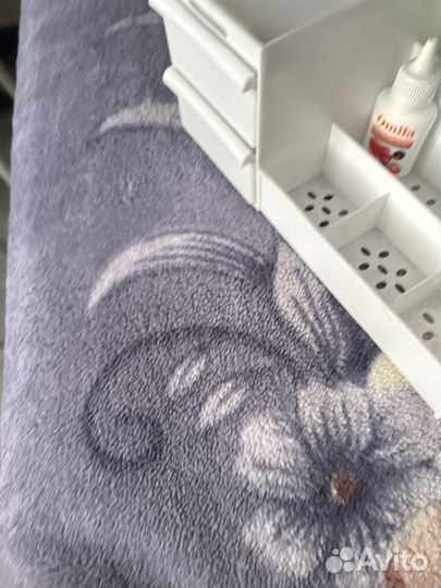 Контейнер для парфюмерии, косметики