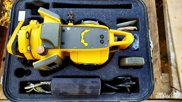 Тахеометр Topcon