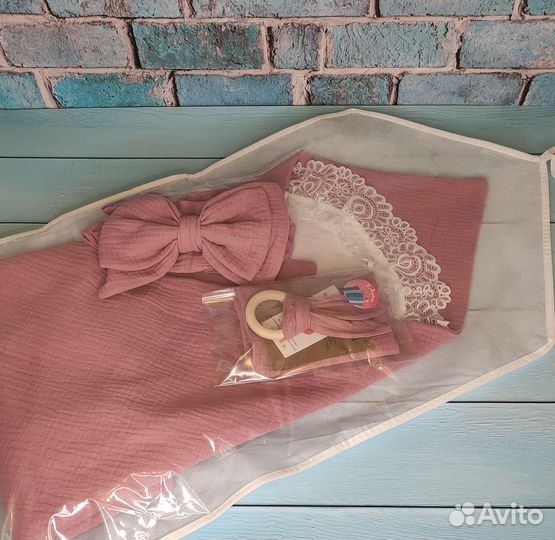 Конверт на выписку летний на заказ