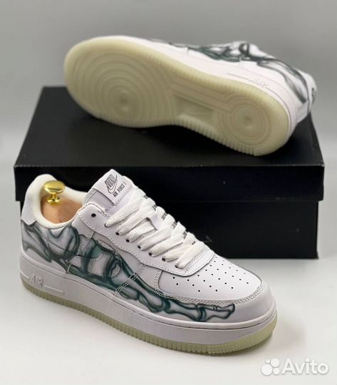 Кроссовки женские Nike Air Force 1 Skeleton Qs