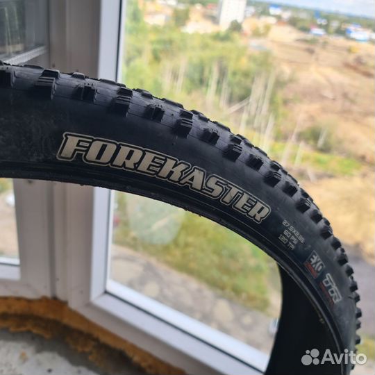 Покрышка maxxis forecaster 27.5 2.35