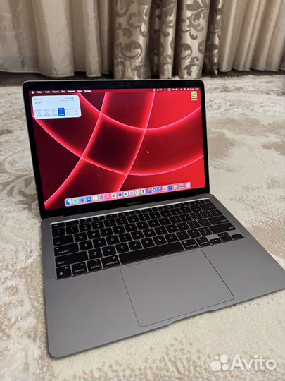 Apple macbook air 13 2020 m1