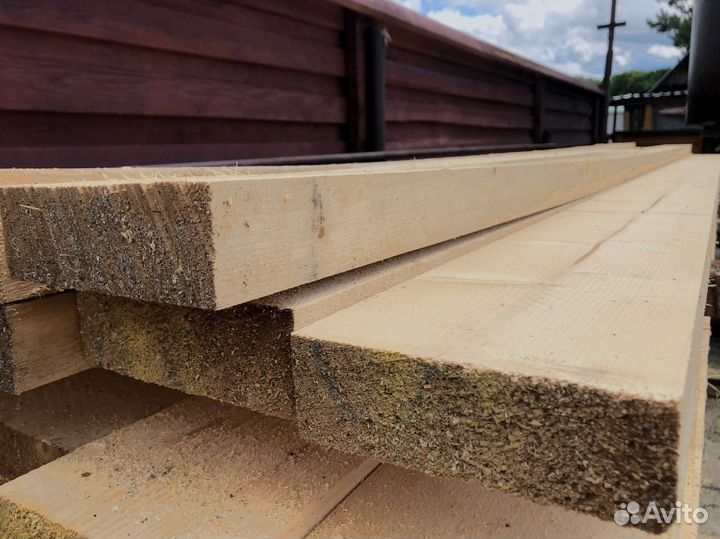 Доски из лиственницы для каркасных домов