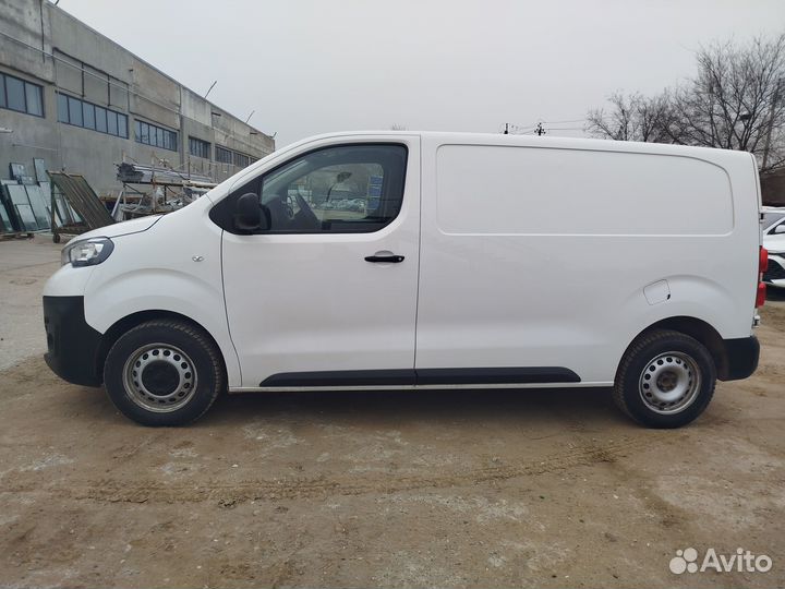 Peugeot Expert цельнометаллический, 2022