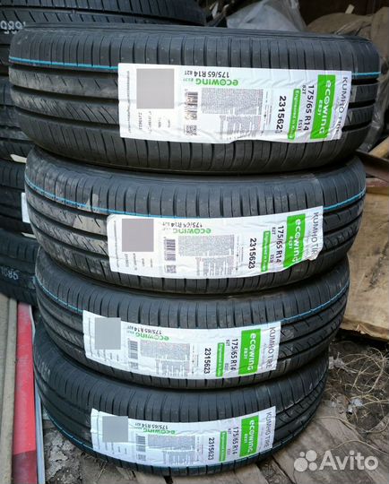 Kumho Ecowing ES31 175/65 R14 82T