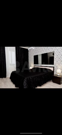 Комната 42 м² в 1-к., 1/3 эт.