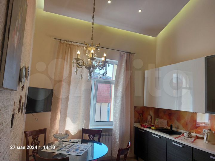 3-к. квартира, 77 м², 4/4 эт.