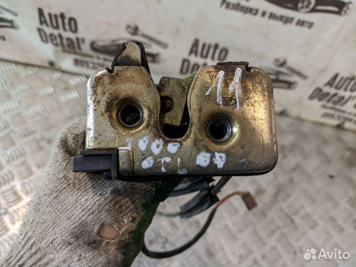 Замок багажника ford Fusion