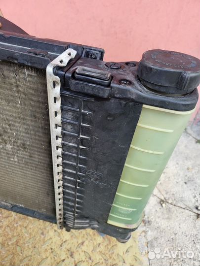 Радиатор bmw 5 e34