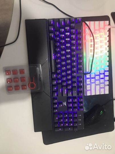 Игровая механическая клавиатура