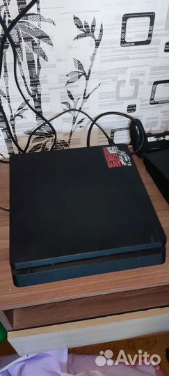 Ps4 slim