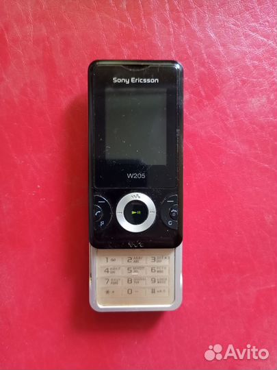 Sony Ericsson W205