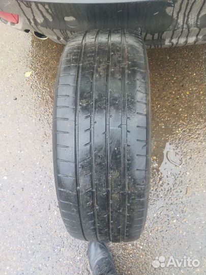 Toyo 330 225/55 R19