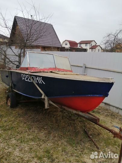 Катер Прогресс 4