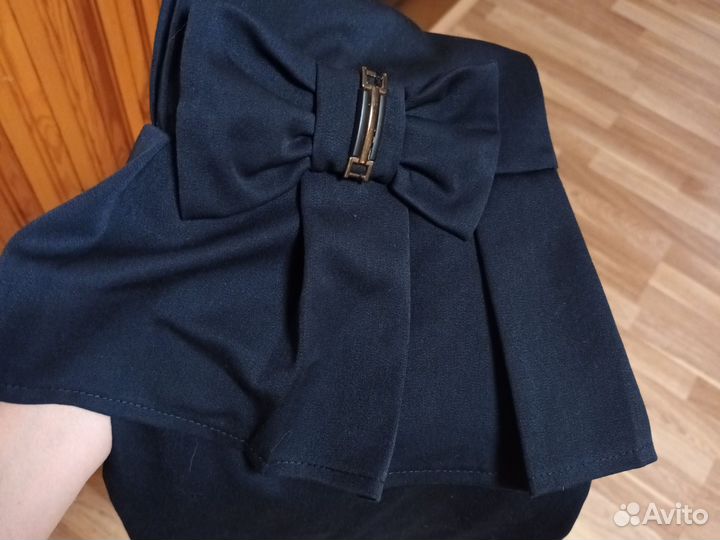 Платье офисное