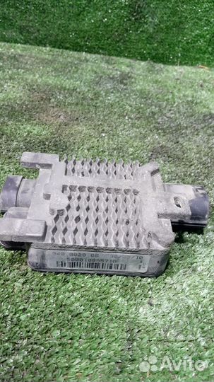 Блок управления вентилятором Ford 9400029.06