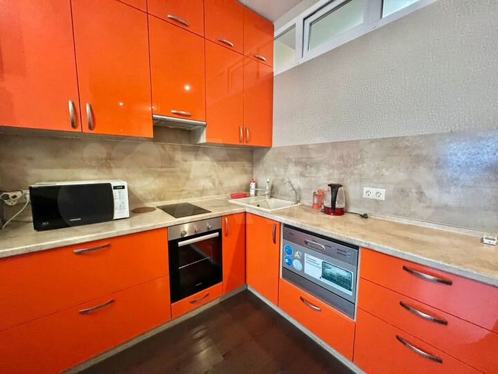 2-к. квартира, 51 м², 5/17 эт.