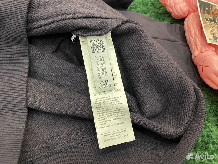 CP company худи