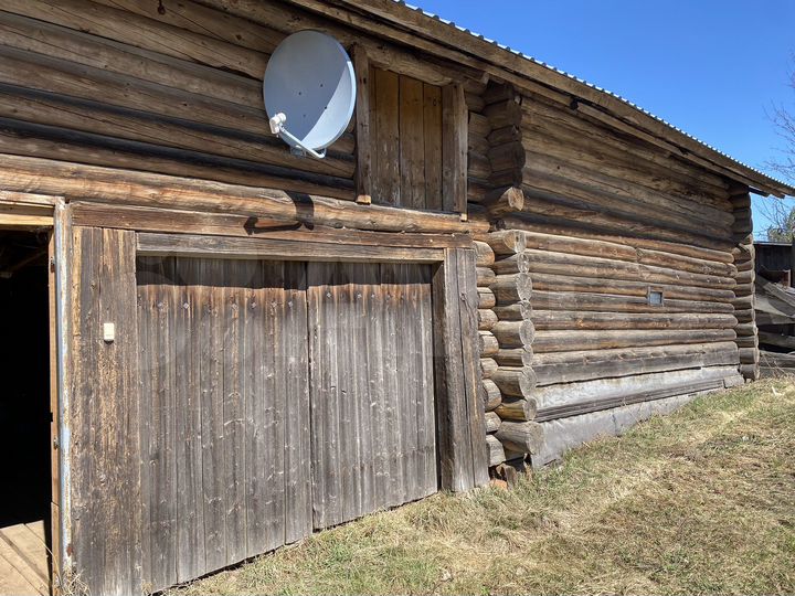 Дом 27,3 м² на участке 38 сот.