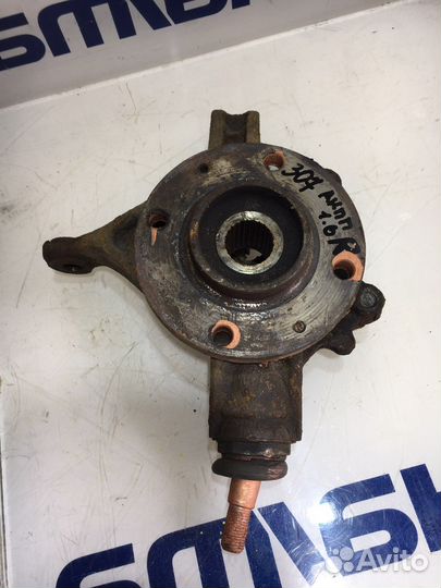 Кулак поворотный правый пежо 307