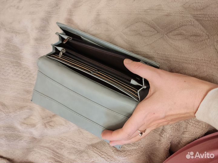 Кошелек женский серый