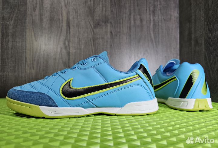 Футзалки Nike Tiempo