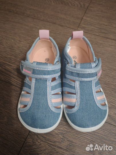 Сандалии для девочки 24 размер