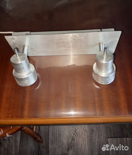 Светильник настенный