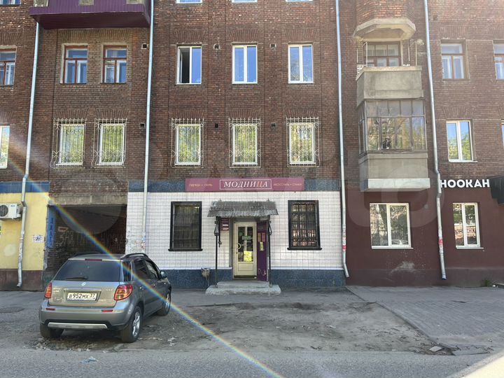 Торговая площадь, 71.7 м²