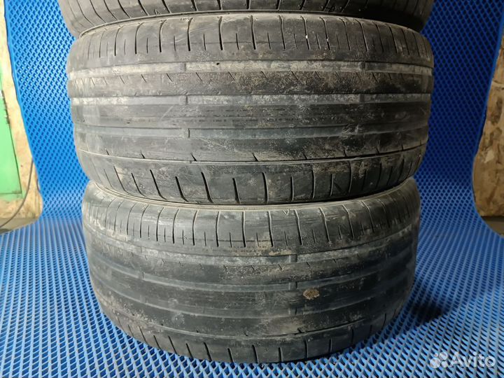 Dunlop SP Sport Maxx 050+ 255/55 R18