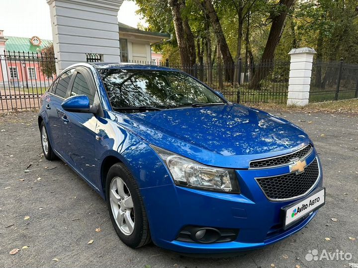 Chevrolet Cruze 1.8 МТ, 2011, 176 000 км