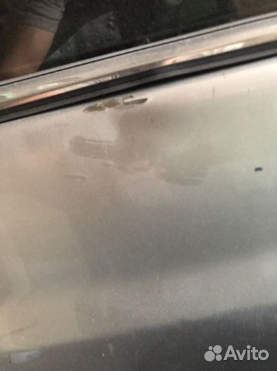 Двери правые carina AT210