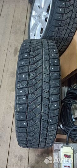 Viatti Brina Nordico V-522 185/60 R15 T