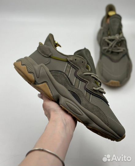 Кроссовки мужские adidas ozweego