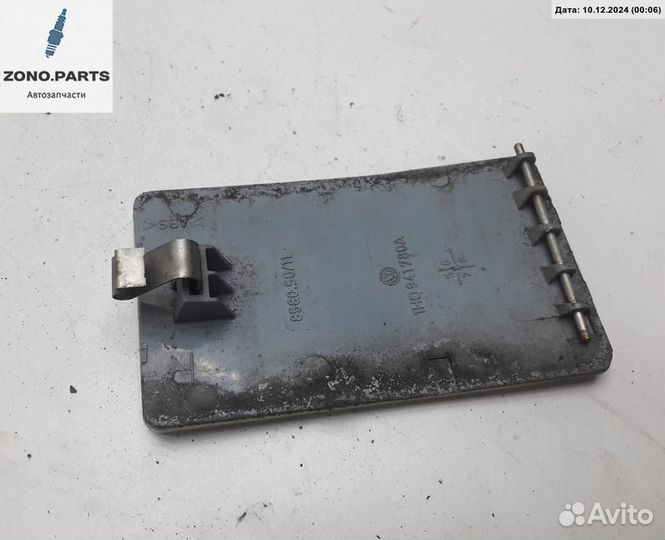 Катафот 1h0941780a на Volkswagen Golf-3