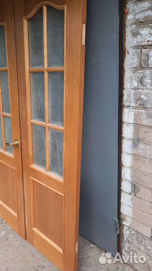 Дверь межкомнатная со стеклом бу