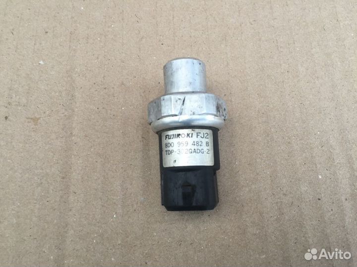 Датчик кондиционера Audi A4 B5