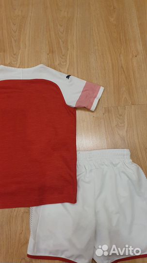 Спортивный костюм Puma. Рост 140 см